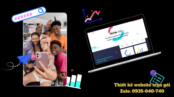 Hình ảnh nhóm bạn đang làm Làm TikTok Creator